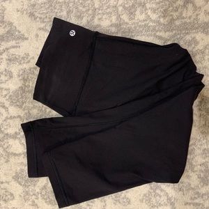 lululemon crop wunderunder legging sz 8 black